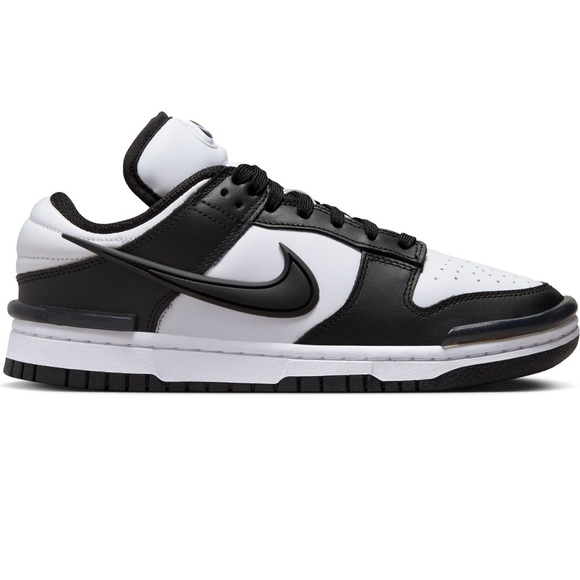 NWT NIKE Panda Dunks Twist! - Picture 2 of 11